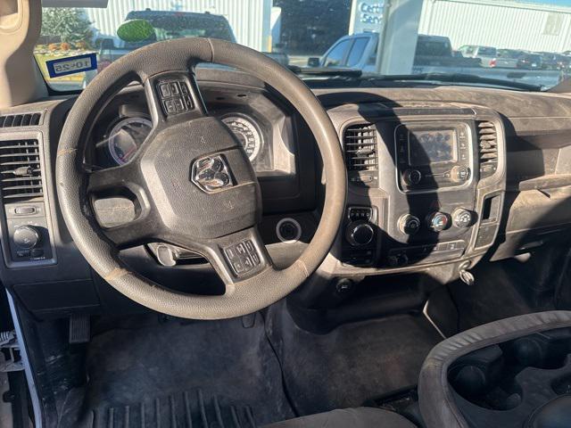 used 2022 Ram 1500 car, priced at $20,000