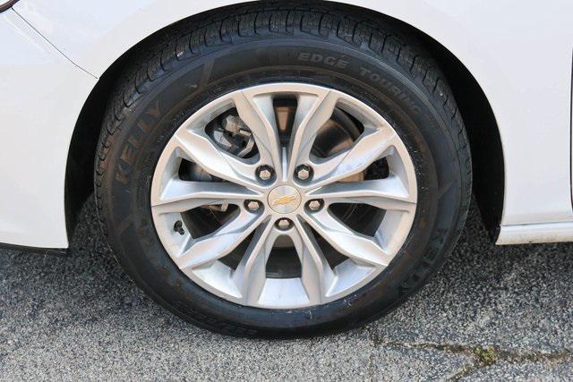 used 2024 Chevrolet Malibu car, priced at $18,250