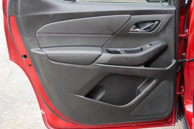 used 2022 Chevrolet Traverse car, priced at $24,850