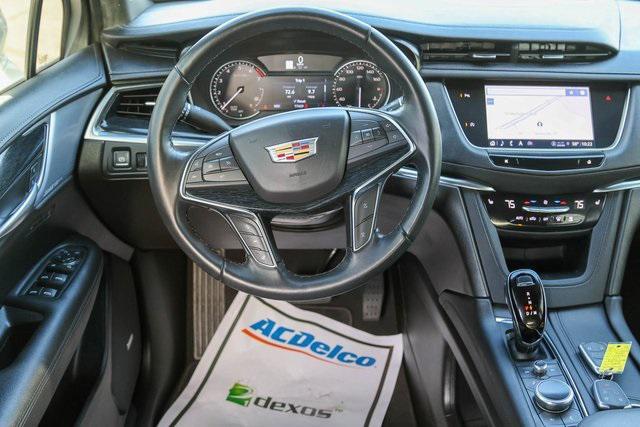 used 2024 Cadillac XT5 car, priced at $34,000
