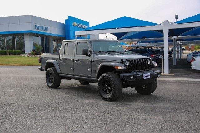 used 2023 Jeep Gladiator car, priced at $32,488