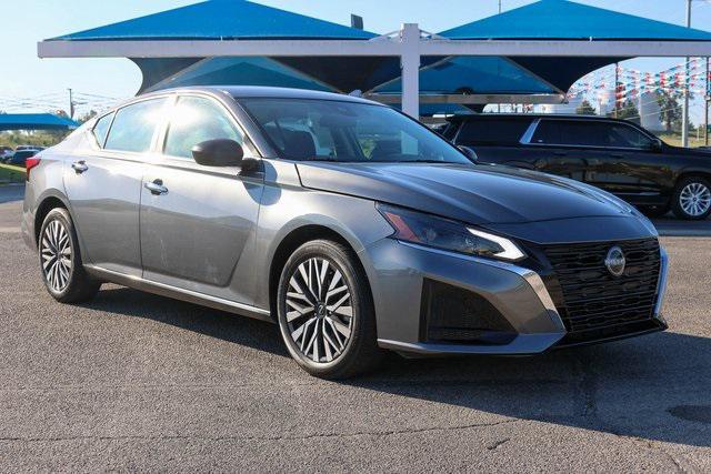used 2024 Nissan Altima car, priced at $19,000