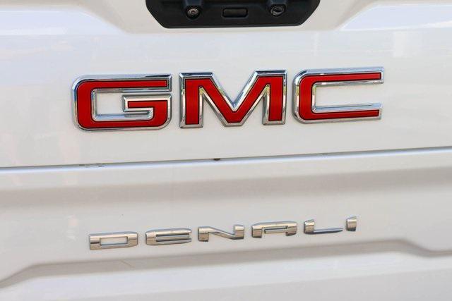 used 2022 GMC Sierra 1500 car, priced at $45,000