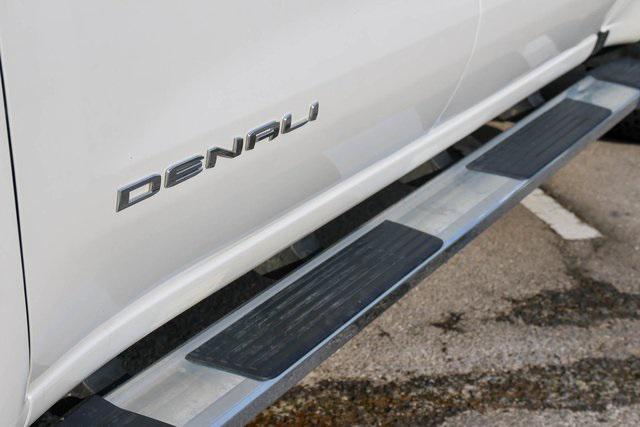 used 2022 GMC Sierra 1500 car, priced at $45,000