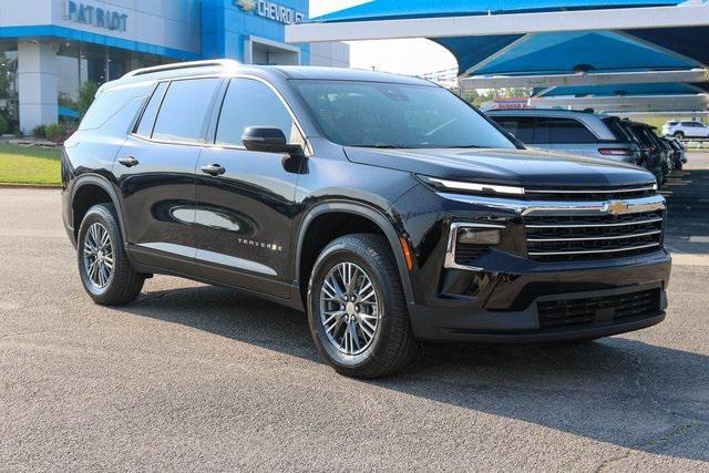 new 2026 Chevrolet Traverse car, priced at $43,195