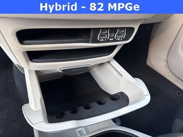 used 2021 Chrysler Pacifica Hybrid car, priced at $20,750