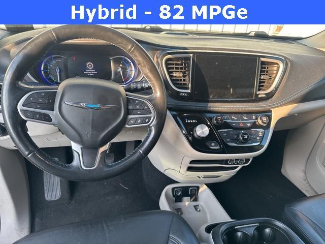 used 2021 Chrysler Pacifica Hybrid car, priced at $20,750