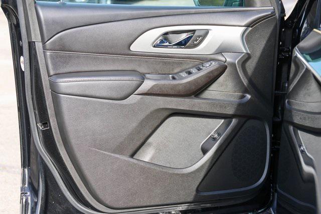 used 2022 Chevrolet Traverse car, priced at $24,250