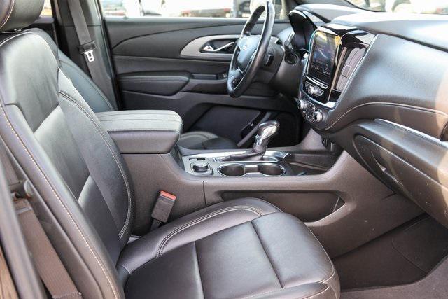 used 2022 Chevrolet Traverse car, priced at $24,250