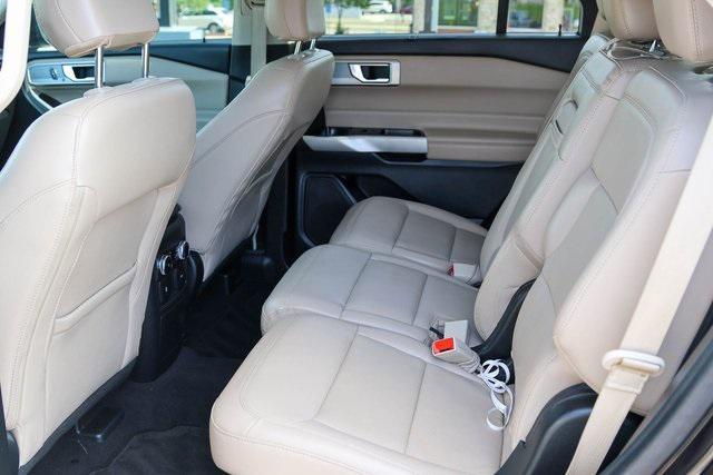 used 2024 Ford Explorer car, priced at $31,000