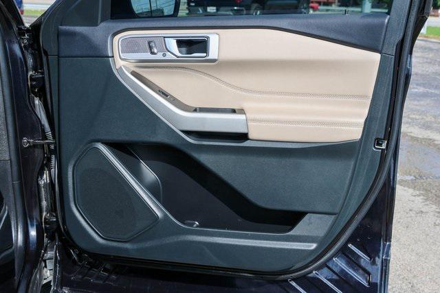 used 2024 Ford Explorer car, priced at $31,000