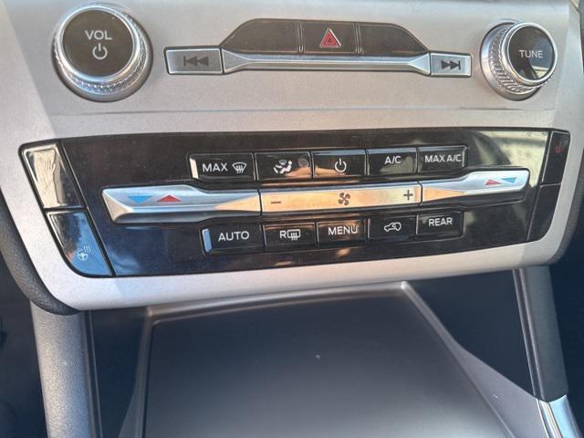 used 2023 Ford Explorer car, priced at $27,500