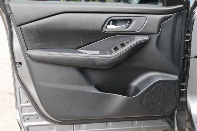 used 2024 Nissan Rogue car, priced at $24,488