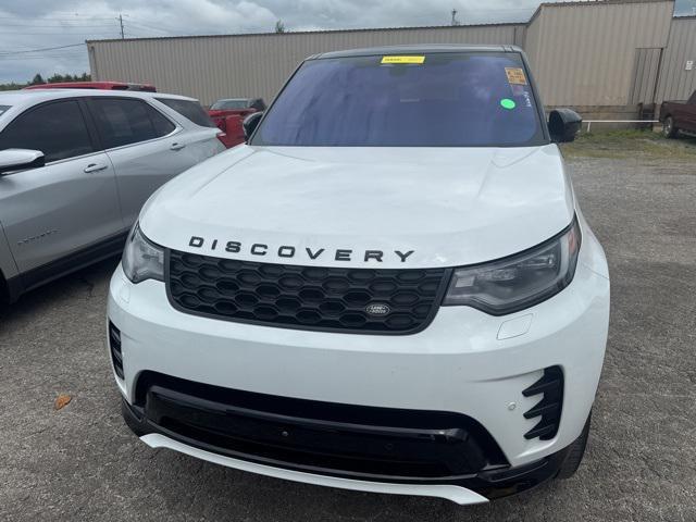used 2022 Land Rover Discovery car, priced at $28,888