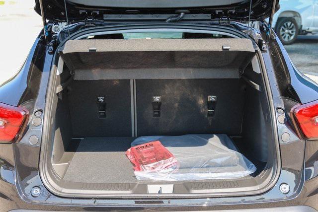 new 2025 Chevrolet Trax car, priced at $26,230