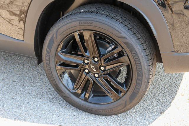 new 2025 Chevrolet Trax car, priced at $26,230