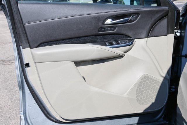 used 2023 Cadillac XT4 car, priced at $25,000