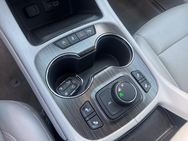 used 2023 GMC Acadia car, priced at $23,888