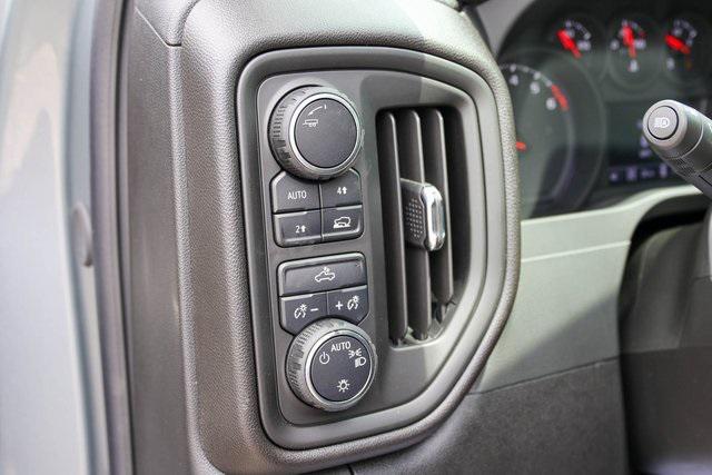 new 2025 Chevrolet Silverado 1500 car, priced at $40,236