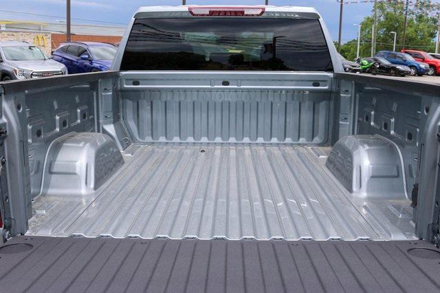 new 2025 Chevrolet Silverado 1500 car, priced at $40,236