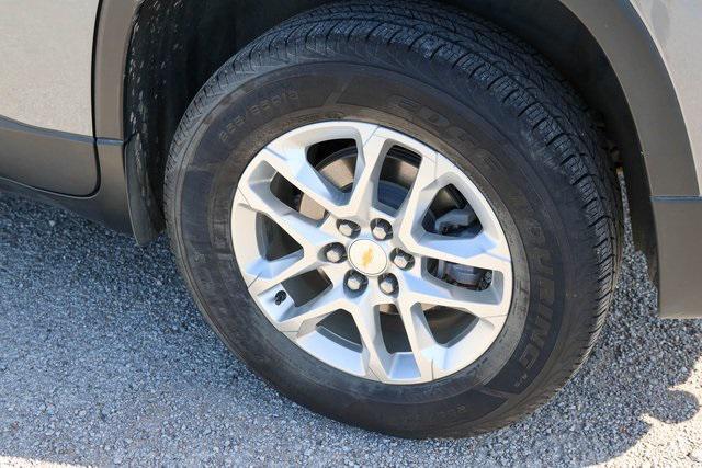 used 2021 Chevrolet Traverse car, priced at $26,488