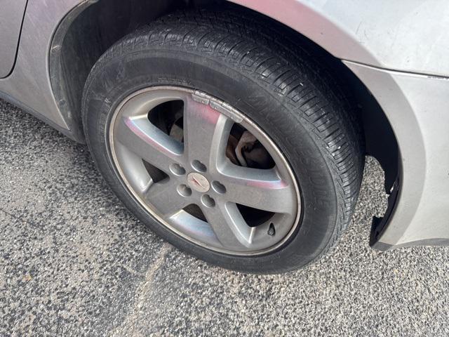 used 2009 Pontiac G6 car, priced at $5,000