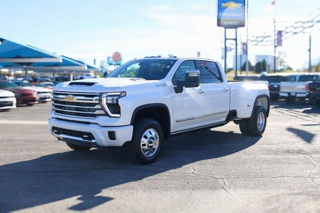 new 2025 Chevrolet Silverado 3500 car, priced at $88,137