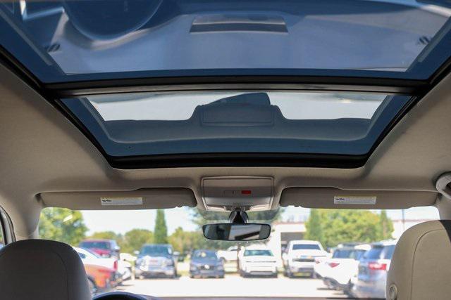 used 2022 Volkswagen Atlas car, priced at $18,998