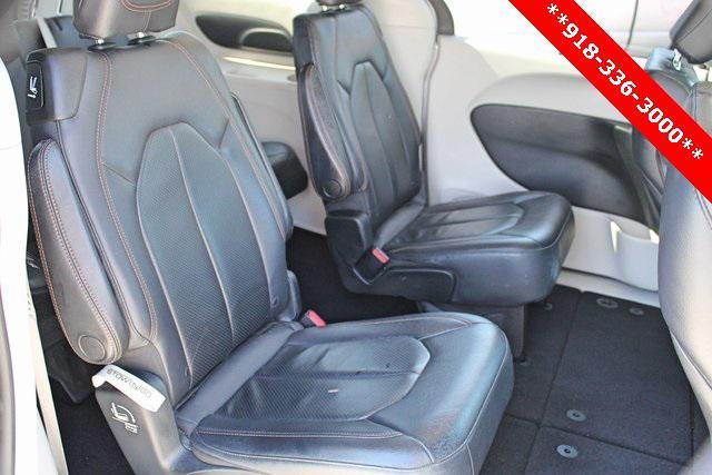 used 2018 Chrysler Pacifica car, priced at $15,500