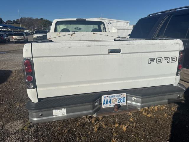 used 1995 Ford F-150 car, priced at $2,500