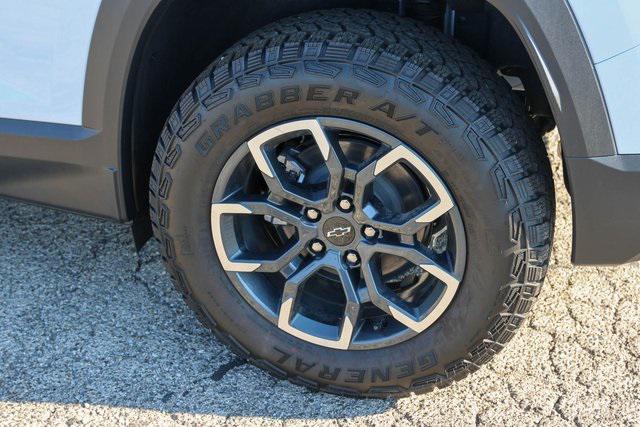 new 2026 Chevrolet Equinox car, priced at $37,880
