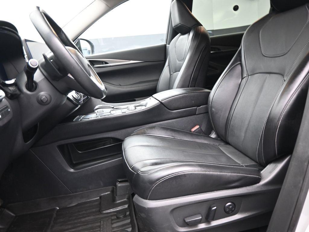 used 2023 INFINITI QX60 car, priced at $34,250