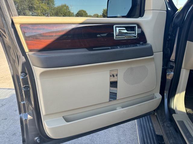 used 2015 Lincoln Navigator car, priced at $5,998