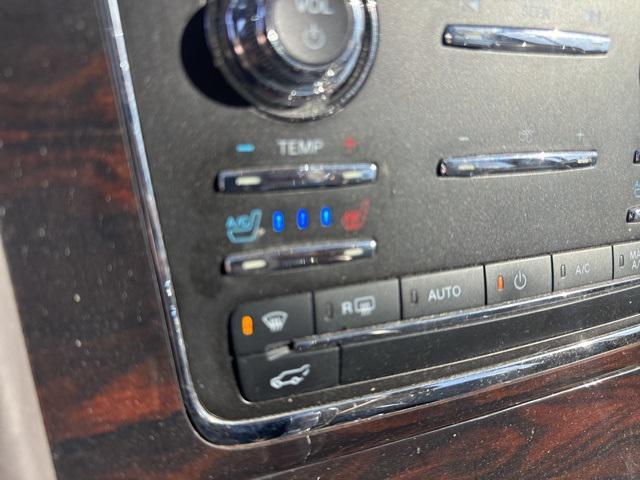 used 2015 Lincoln Navigator car, priced at $5,998