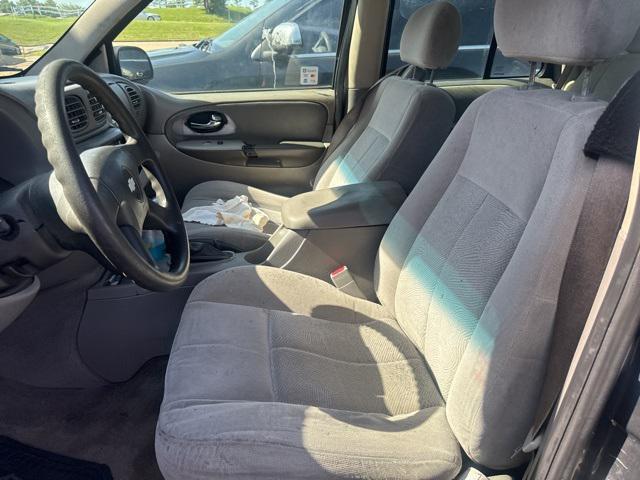 used 2007 Chevrolet TrailBlazer car, priced at $3,000