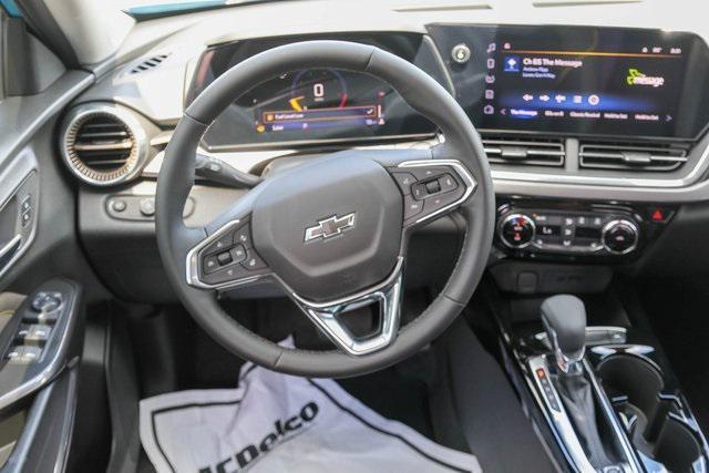 new 2025 Chevrolet Trax car, priced at $26,229