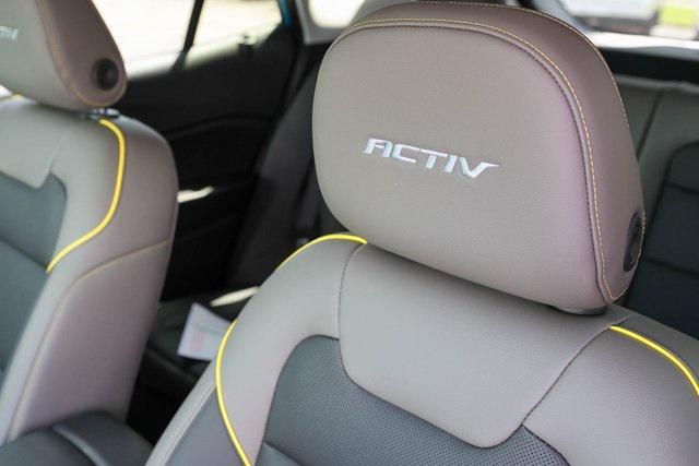 new 2025 Chevrolet Trax car, priced at $26,229