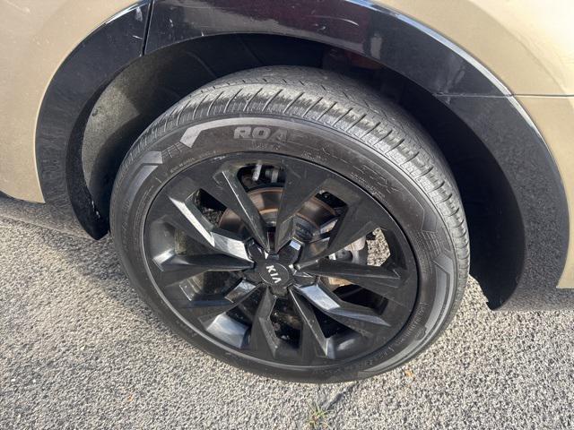 used 2021 Kia Sorento car, priced at $20,888