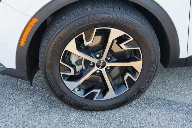 used 2024 Kia Sportage car, priced at $25,359