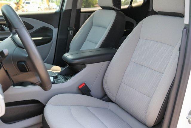 used 2023 GMC Terrain car, priced at $23,988