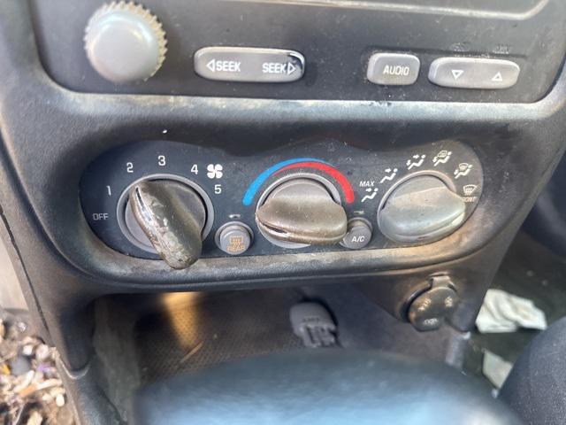 used 2004 Pontiac Grand Am car, priced at $2,500