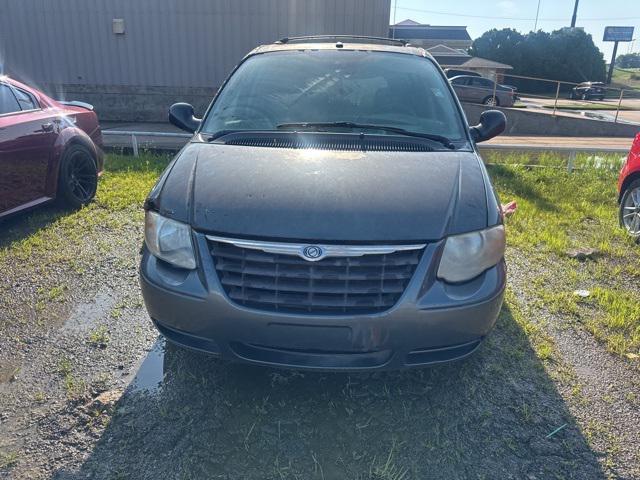 used 2007 Chrysler Town & Country car, priced at $2,500