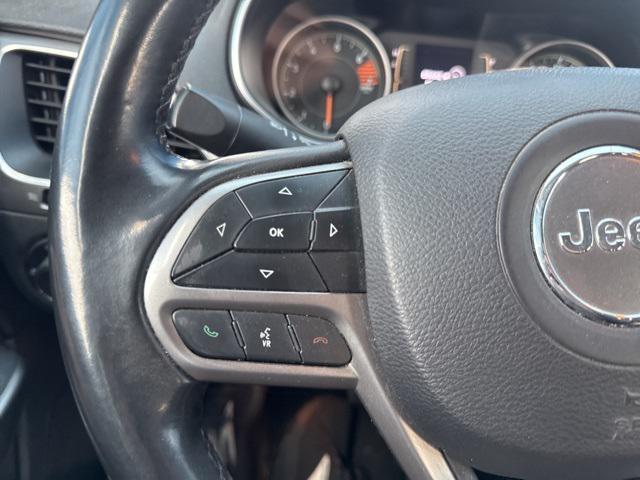 used 2019 Jeep Cherokee car, priced at $14,450