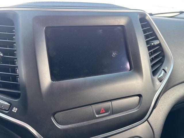 used 2019 Jeep Cherokee car, priced at $14,450