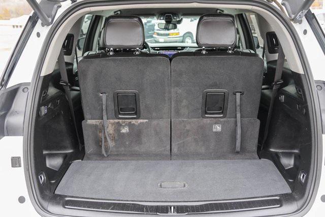 used 2023 Jeep Grand Cherokee L car, priced at $27,649