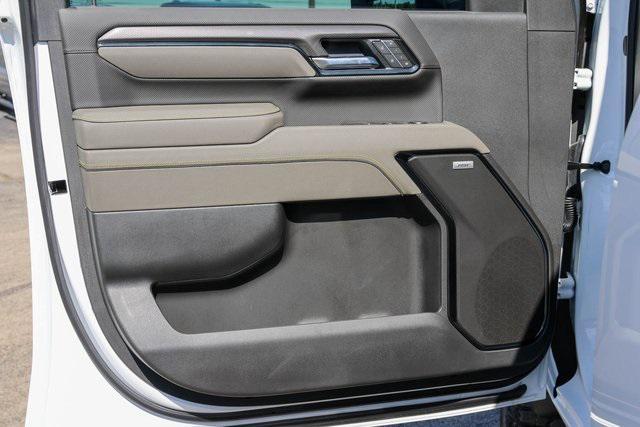 new 2025 Chevrolet Silverado 2500 car