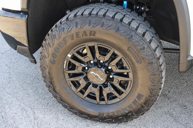 new 2025 Chevrolet Silverado 2500 car