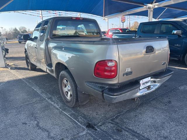 used 2001 Ford F-150 car, priced at $2,500