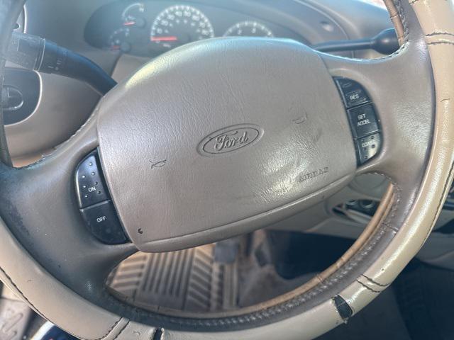 used 2001 Ford F-150 car, priced at $2,500