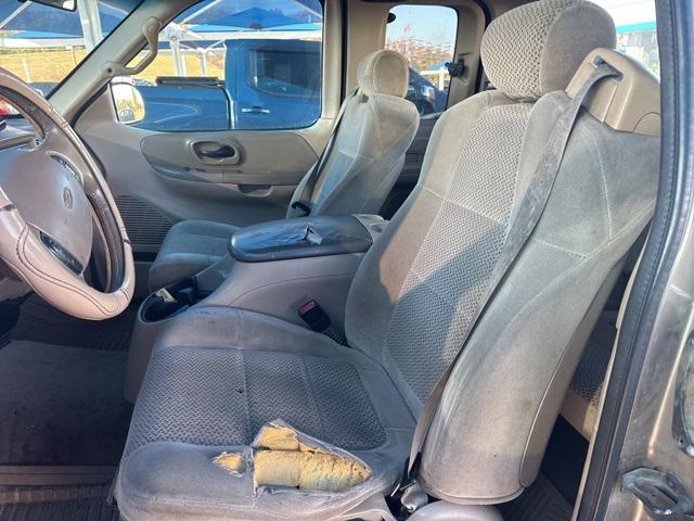 used 2001 Ford F-150 car, priced at $2,500